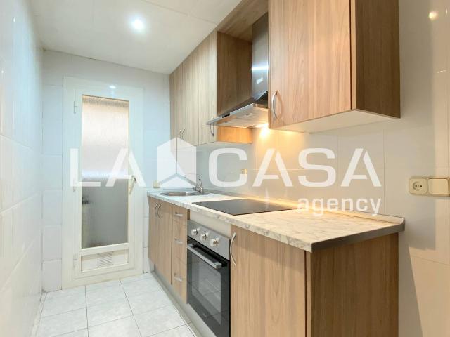 Piso en Venta en Besós