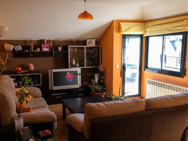 Piso en Venta en Bernuy de Porreros