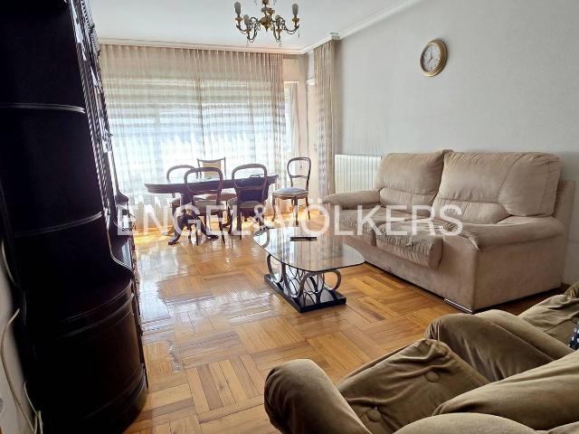 Piso en Venta en Berbés Peritos