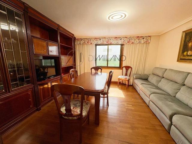 Piso en Venta en Berbés Peritos