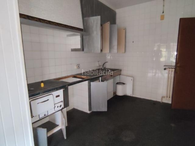 Piso en venta en Berga. ¡ Oportunidad !. Pisos.