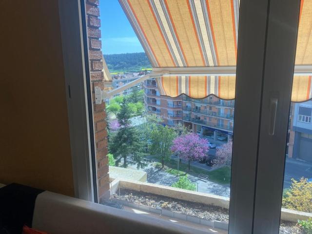 Piso en venta en Berga. PIS DE DISSENY EL PASSEIG DE LA PAU DE BERGA. Pisos.