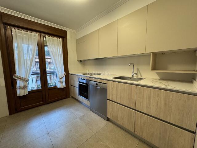 Piso en venta en Bergara. EXCLUSIVA VIVIENDA EN PLENO CENTRO. Pisos.