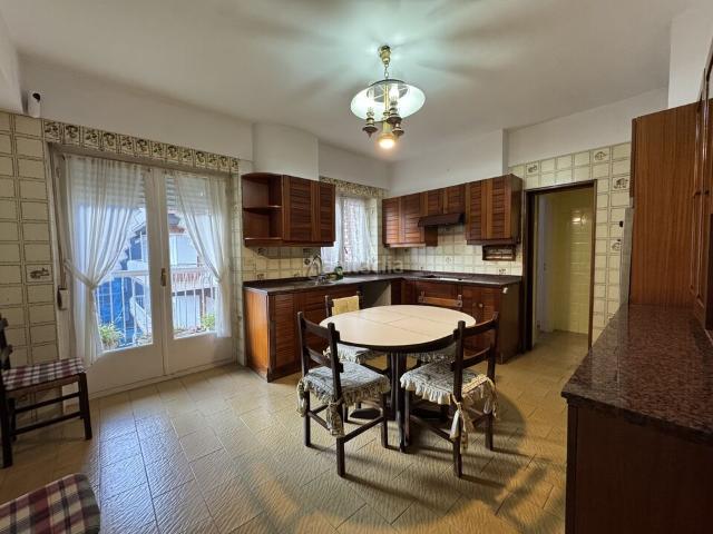 Piso en venta en Bergara. IMPRESIONANTE Y ESPACIOSA VIVIENDA CON ASCENSOR Y AMPLIOS BALCONES. GARAJE INCLUIDO. Pisos.