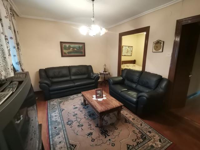 Piso en venta en Bergara. Piso con 4 habitaciones, en el centro de Angiozar Bergara. Pisos.