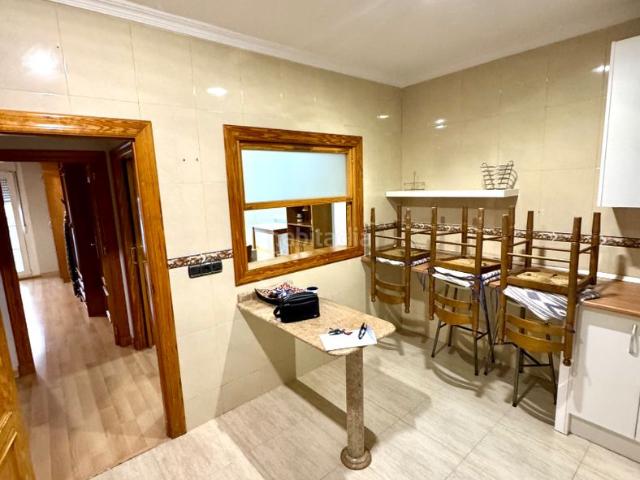 Piso en venta en Berja. ¡OPORTUNIDAD EN PLENO CENTRO!. Pisos.