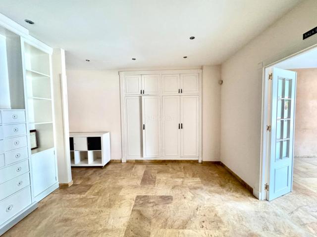 Piso en venta en Berja. Piso de 3 Dormitorios en Berja. Pisos.