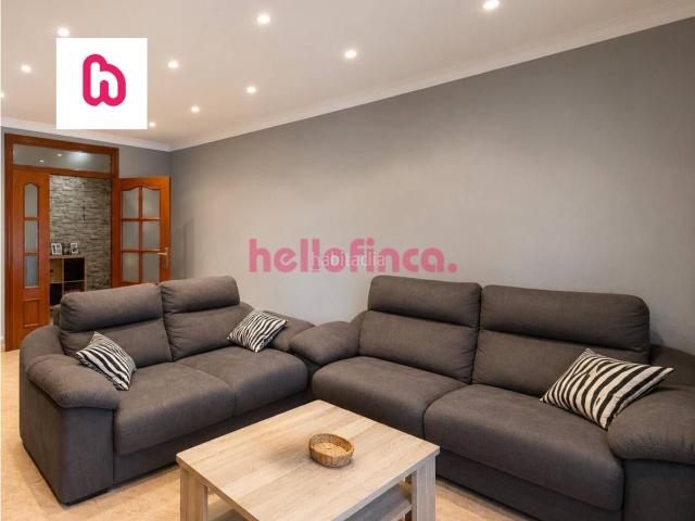 Piso en venta en Bigues i Riells del Fai. Piso reformado con gran balcón en el centro de Bigues i Riells. Pisos Bigues i Riells del.