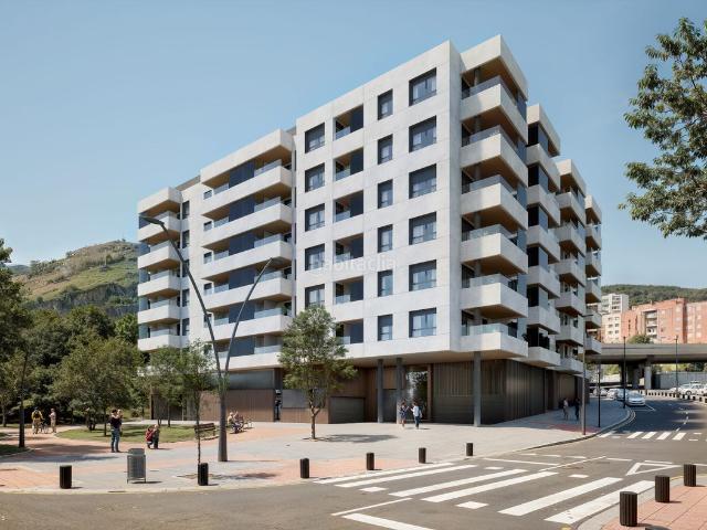 Piso en venta en Bilbao, Basurtu. Pisos.