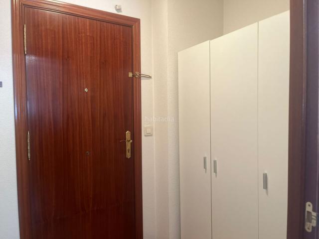 Piso en venta en Bilbao, Bilbao La Vieja. Piso para parejas. Pisos.