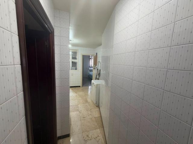 Piso en venta en Bilbao, Iralabarri. Piso de 120 m con 4 dormitorios y ascensor en Bilbao. Pisos.