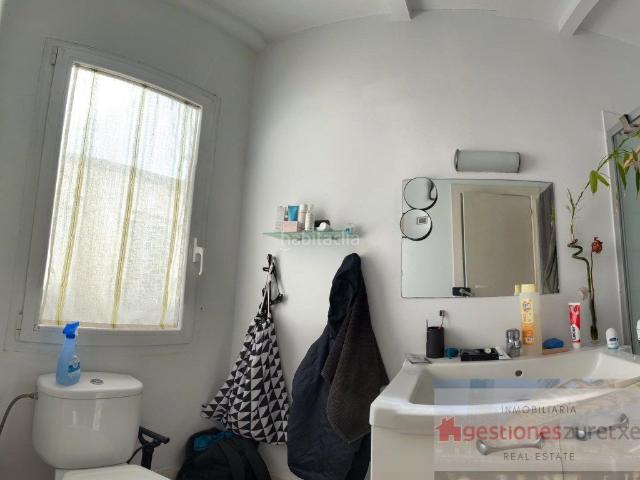 Piso en venta en Bilbao, Olabeaga. Venta de ático en Olabeaga, Bilbao. Pisos.