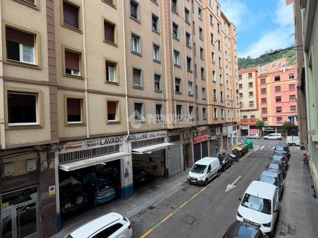 Piso en venta en Bilbao, Rekalde Centro. Piso en venta en Bilbao. Pisos.