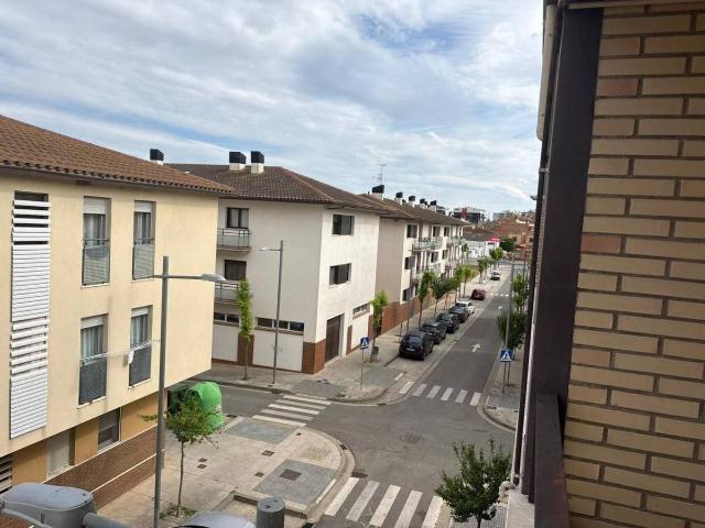 Piso en Venta en Binéfar