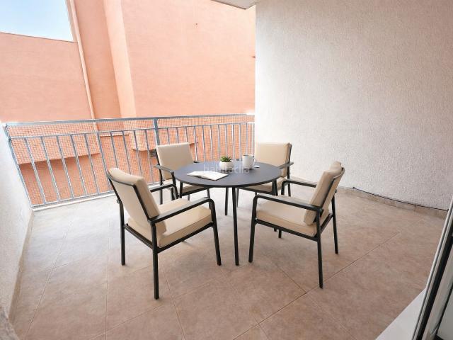 Piso en venta en Blanes, Mercat Mas Moixa Costa Brava. GRAN PISO DUPLEX EN CENTRO BLANES. Pisos.