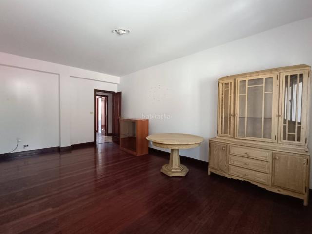 Piso en venta en Boiro. EDIFICIO A LA VENTA EN BOIRO 2 VIVIENDAS Y BAJO COMERCIAL. Pisos.