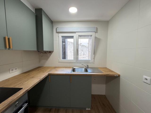 Piso en venta en Boiro. PISO SIN ASCENSOR EN VENTA CENTRO DE BOIRO. Pisos.