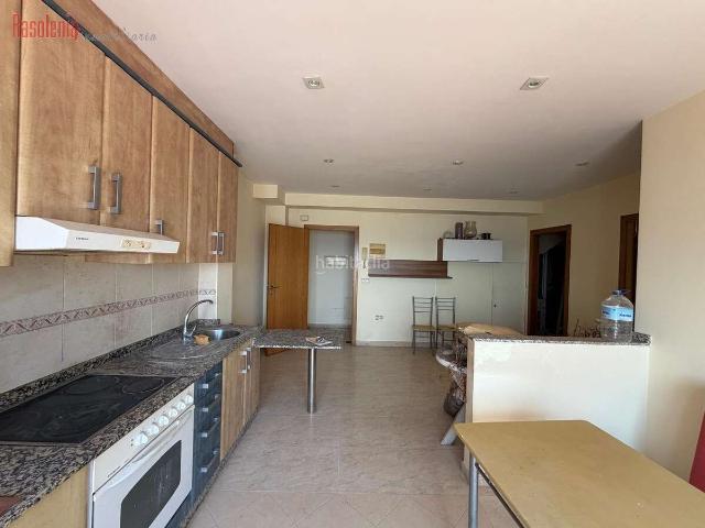 Piso en venta en Boiro. Venta de 5 Apartamentos en Calle O PONTELLON Nº 77 Boiro A Coruña. Pisos.