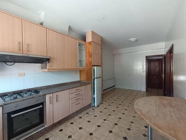 Piso en Venta en Boiro