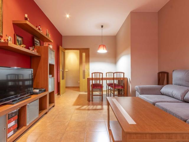 Piso en venta en Bonrepòs i Mirambell. Entresuelo con terrazas, garaje y trastero en Bonrepòs i Mirambell Huerta Norte. Pisos Bonrepòs i.