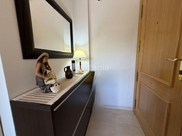 Piso en venta en Botarell. PIS ESTUDI AMB 3 PK. Pisos.