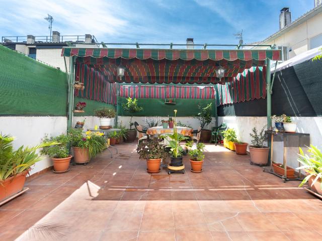 Piso en venta en Brunete. CAPITAL HOME VENDE EN EXCLUSIVA MARAVILLOSO PISO EN EL CORAZÓN DE BRUNETE CON PLAZA DE GARAJE. Pisos.