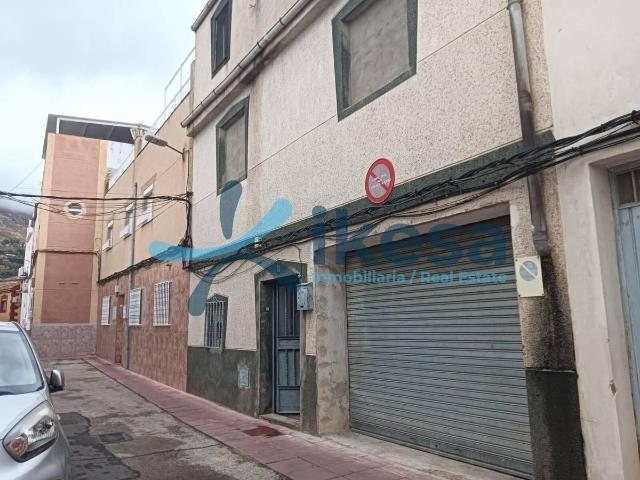 Piso en Venta en Ctra. Circunvalación La Magdalena
