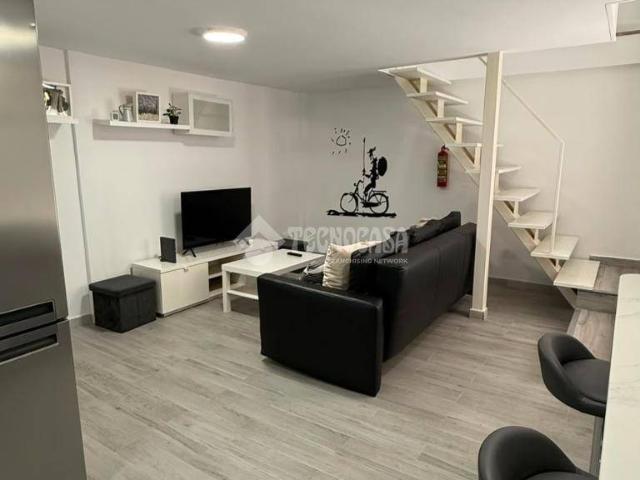 Piso en Venta en Cuatro Caminos Azca