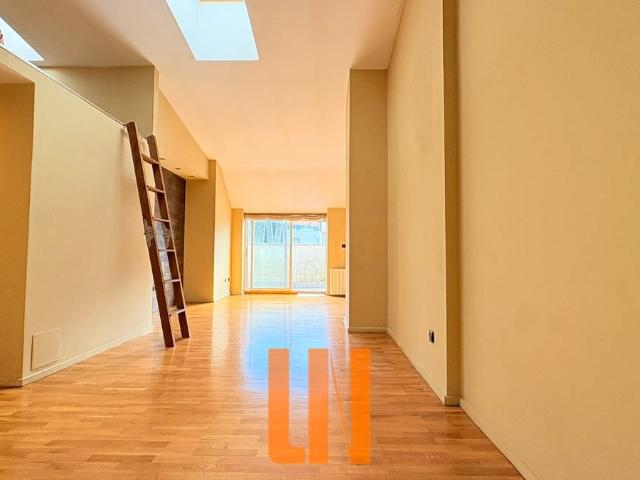 Piso en Venta en Cuatro Caminos Plaza de la Cubela
