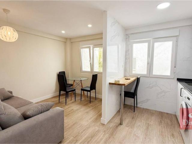 Piso en Venta en Cuatro Caminos