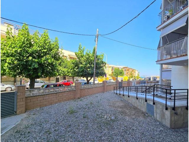Piso en venta en Cubelles, Maritim. Bajos con vistas al mar, zona Marrítim Cubelles. Pisos.