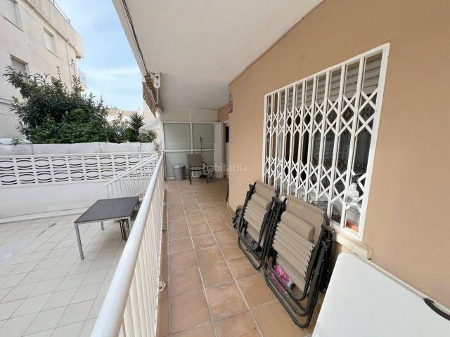 Piso en venta en Cubelles, Maritim. PLANTA BAJA REFORMADA CON TERRAZA ORIENTADA A SUR EN ZONA MARITIM DE CUBELLES. Pisos.