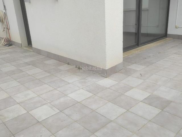 Piso en venta en Cubelles, Bardaji El Molí de Baix. Planta baja muy soleada, reformada, gran terraza, piscina y parquin. Pisos.