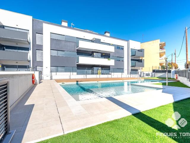 Piso en venta en Cubelles, Bardaji El Molí de Baix. Obra nueva con piscina en Cubelles. Pisos.