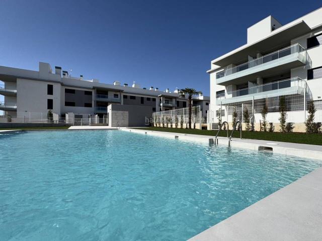Piso en venta en Cubelles, Les Salines Pla de Sant Pere. PLANTA BAJA A ESTRENAR CON JARDÍN PRIVADO ESQUINERO ORIENTADO A SURESTE EN MOTA DE SANT PERE DE CUBELLES. Pisos.