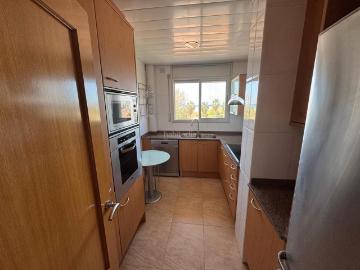 Piso en venta en Cubelles, Les Salines Pla de Sant Pere. Primera Linea de Mar Cubelles Orientación Sur Oeste. Pisos.