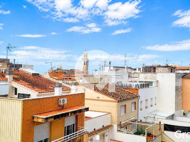 Piso en venta en Cubelles, Santa Maria l´Eixample Sud Sumella. PISO CON BALCON Y VISTAS AL MAR EN CUBELLES. Pisos.