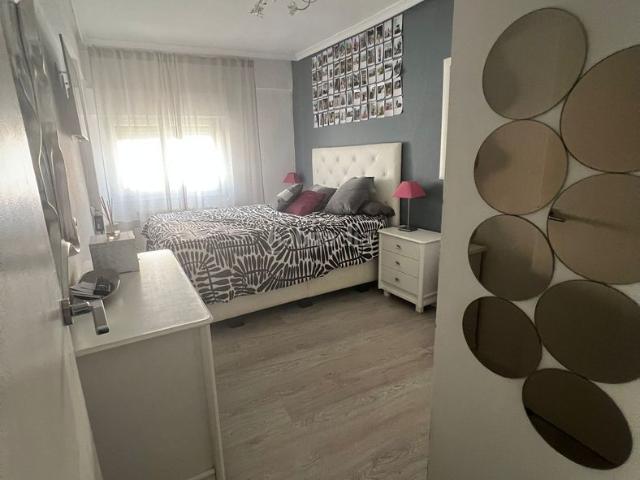 Piso en venta en Cuenca, Centro. PISO EN VENTA EN CENTRO DE CUENCA. Pisos.