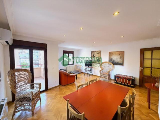 Piso en venta en Cuenca, Centro. Piso en venta en Cuenca. Pisos.