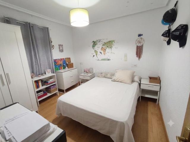 Piso en venta en Cuenca, Los Tiradores. PISO EN VENTA EN SANTA TERESA CUENCA. Pisos.