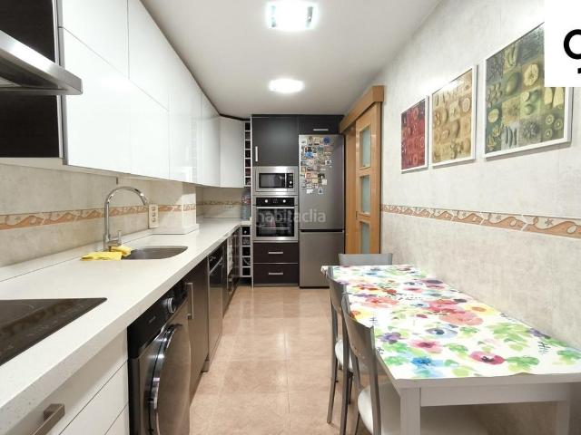 Piso en venta en Cuenca, San Fernando Carretera de Valencia. IMPECABLE PISO A LA VENTA EN PARQUESOL. GARAJE Y TRASTERO INCLUIDO. Pisos.