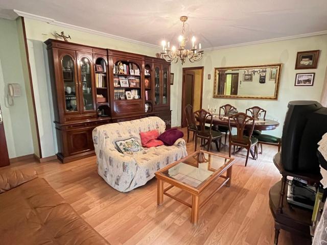 Piso en venta en Cuéllar. PISO TRAVESIA PARRAS 1. CUELLAR. Pisos.