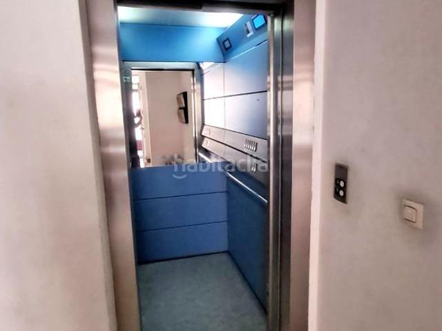 Piso en venta en Cuéllar. piso en la mejor zona de Cuellar con ascensor 3 HABITACIONES, GARAJE Y TRASTERO. Pisos.