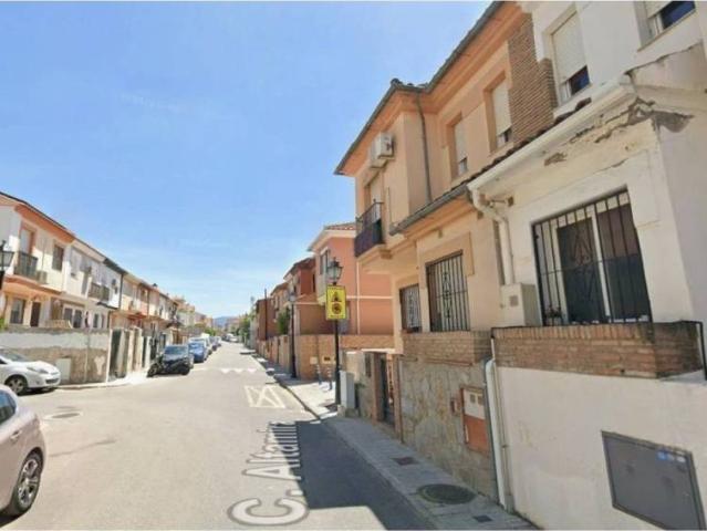 Piso en Venta en Cúllar Vega