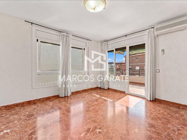 Piso en venta en Cunit, Nucli Antic Costa Dorada. Piso en Cunit Playa a pocos minutos del mar con plaza de parking incluida!. Pisos.