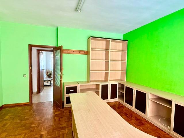 Piso en Venta en C/ Chorretones, 6, Cuéllar. Ref.2119