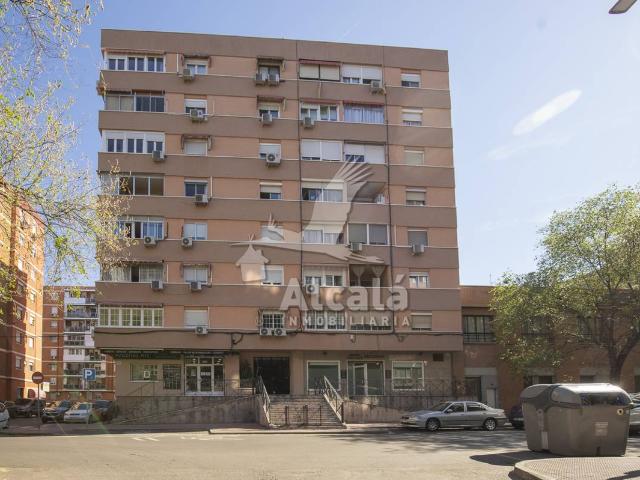 Piso en Venta en Caballería Española
