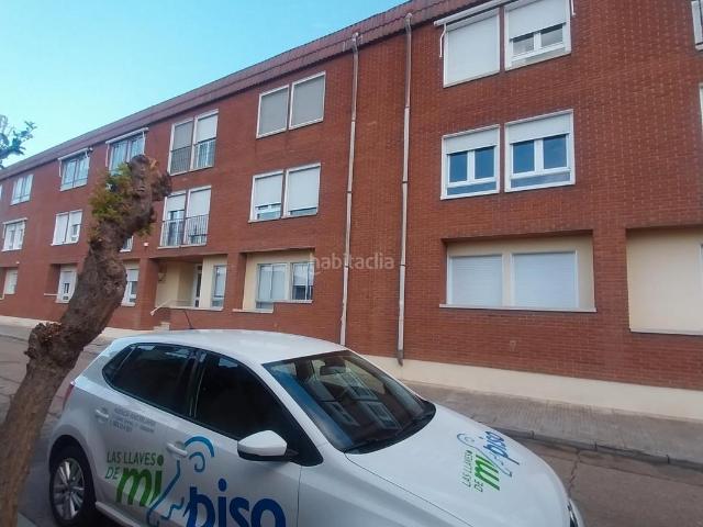 Piso en venta en Cabezón de Pisuerga. Oportunidad Vivienda en Cabezón de Pisuerga de tres dormitorios, dos baños. Pisos Cabezón de.