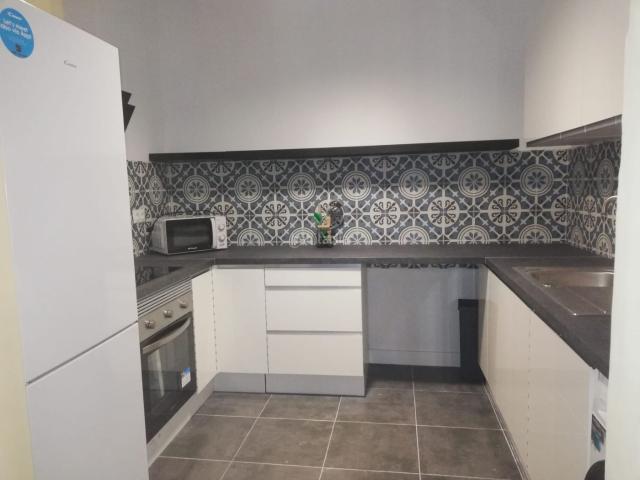Piso en venta en Cádiz, Centro Histórico. SOLO PARA INVERSORES, VIVIENDA EN CENTRO DE CADIZ RECIEN REFORMADA. Pisos.