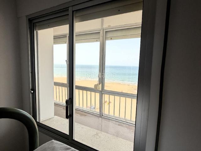 Piso en venta en Cádiz, Paseo Marítimo San José La Laguna. FRONTAL AL MAR EN PLENO PASEO MARÍTIMO CON TRASTERO. Pisos.